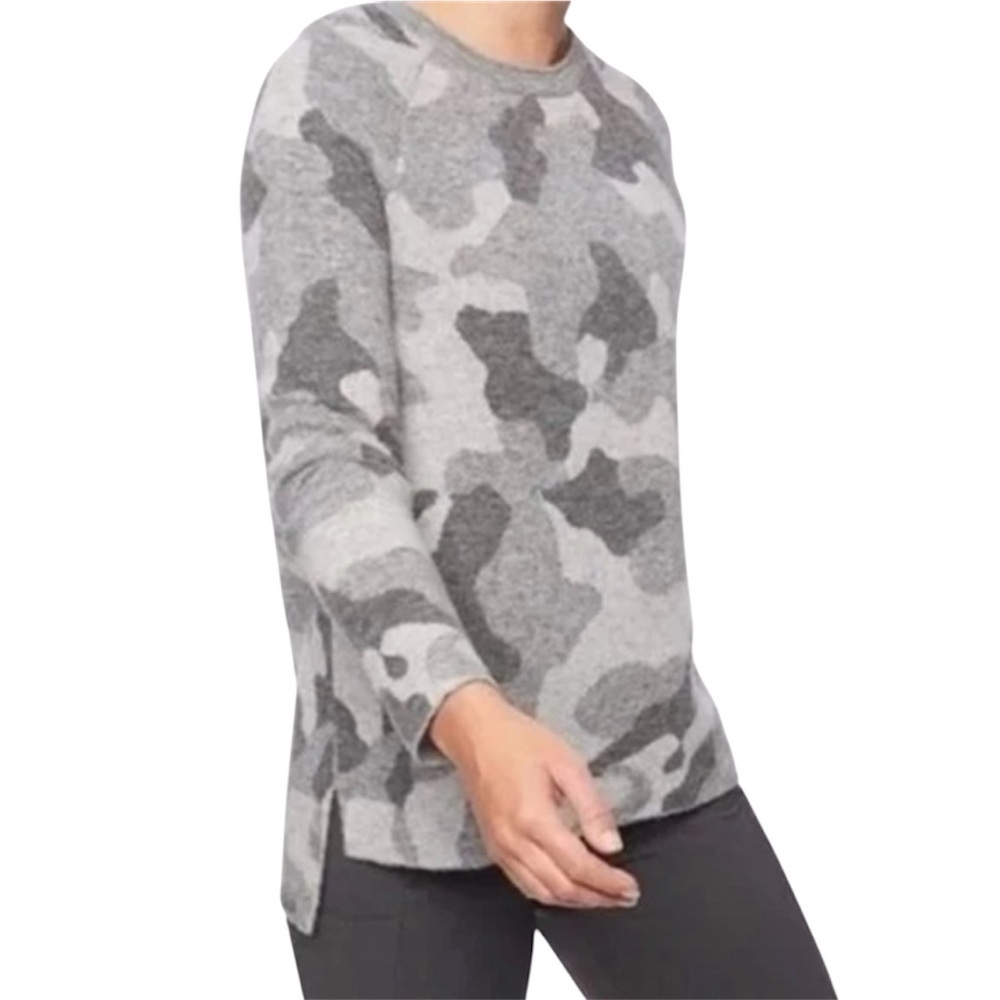 Athleta Undercover Camo Alpaca Hair Merino Extra Fine Wool Blend Sweater Size M